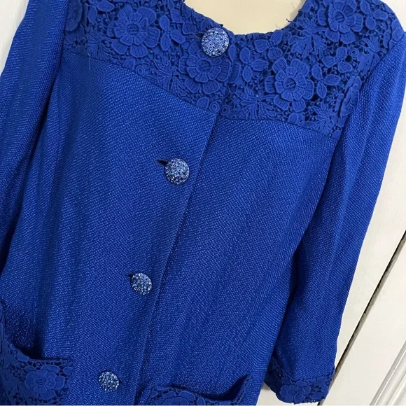 St. John Royal Blue Button Front Longline Cardigan Size 10 - Picture 5 of 10